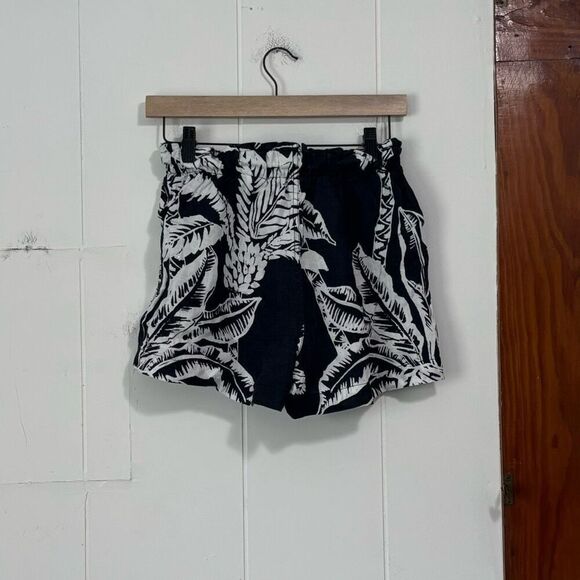H&M Navy Printed Tropical Linen Pull On Shorts Size XS - Picture 2 of 4